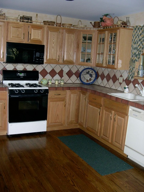 Image:KITCHEN / BATHS