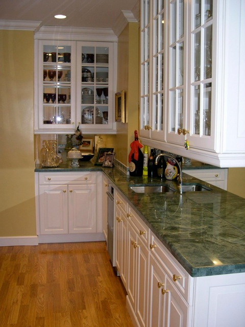 Image:KITCHEN / BATHS
