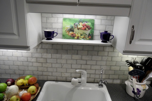 Image:KITCHEN / BATHS